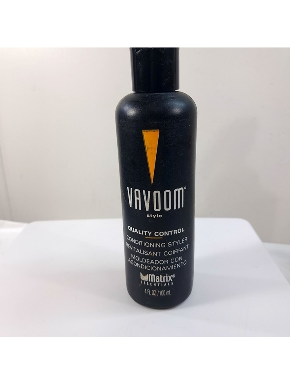 Matrix Essentials Vavoom style Quality Control Conditioning Styler 4fl oz READ